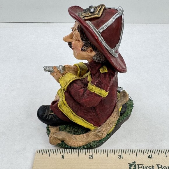 Doug Harris "All Fired Up" Russ Berrie Firefighter Figurine #13181 Sculpture 5" - Picture 10 of 10